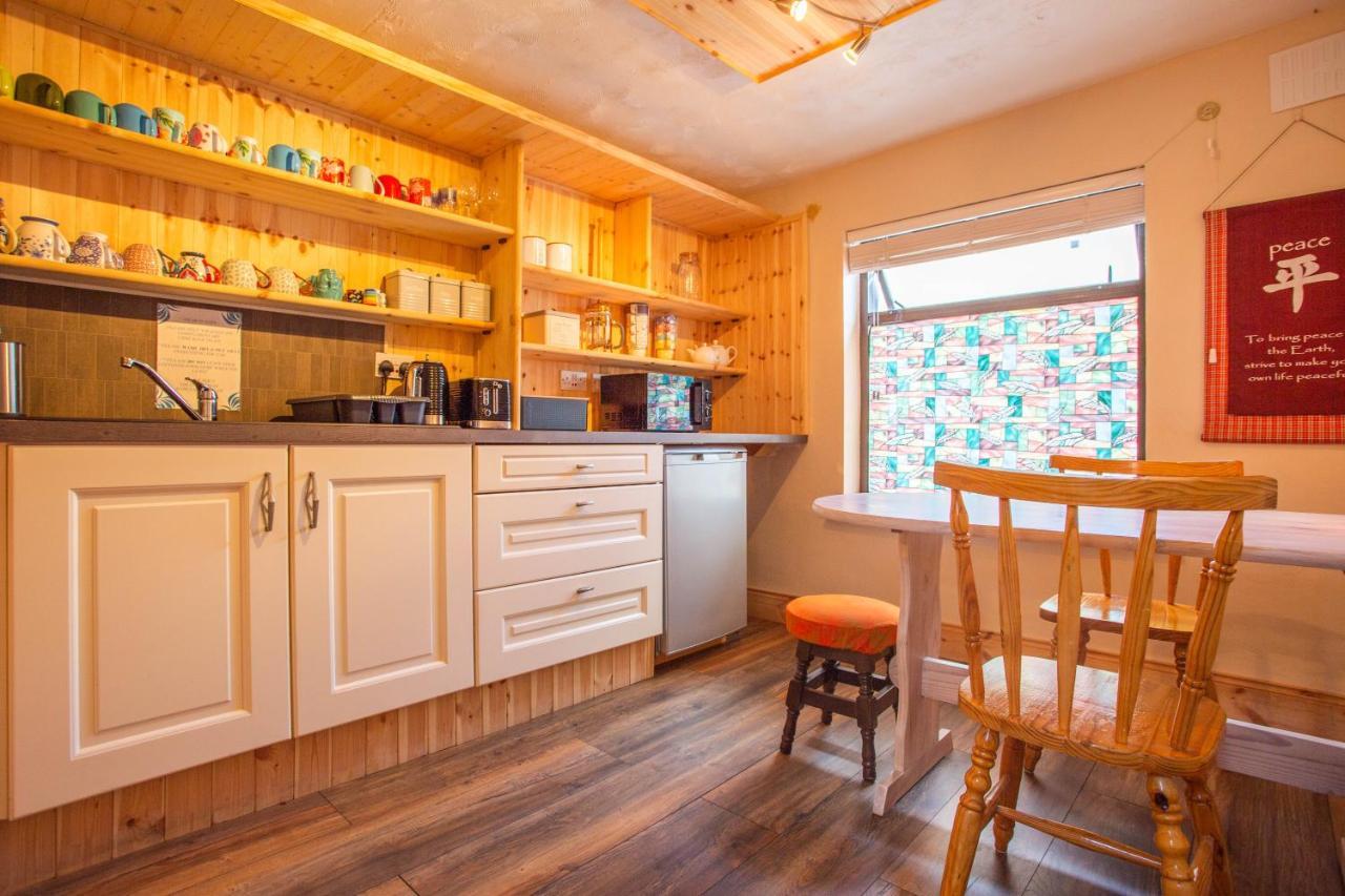 Aloha House Hotell Killorglin Exteriör bild